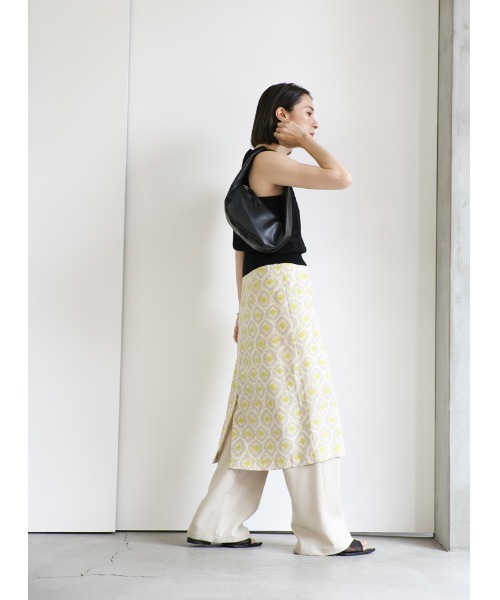 select MOCA（セレクトモカ）の「コモン柄タイトスカート（スカート・レディース・イエロー/ブルー・SMALL/MEDIUM）」の16枚目の写真