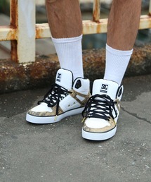 PURE HIGH-TOP WC SE/DCハイカットスニーカー