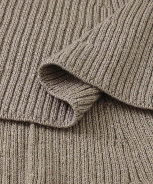 LAATO（ラート）の「MERMAID KNIT SKIRT（スカート・レディース・カーキ/ベージュ/ブルー/レッド・FREE）」の5枚目の写真