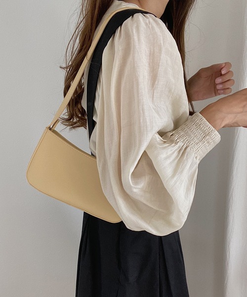 LAUIR（ラウアー）の「ラウンドミニショルダーバッグ（ショルダーバッグ・レディース・ブラウン/イエロー・FREE）」の7枚目の写真