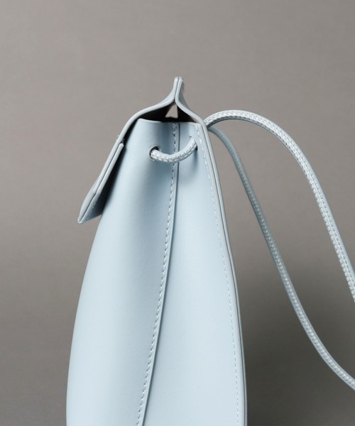 YAHKI(ヤーキ)の「【 YAHKI / ヤーキ 】 W FACE LEATHER SHOULDER BAG / ダブルフェイス レザー ショルダーバッグ(ショルダーバッグ・レディース・ブラック/ブルー/ライトベージュ・FREE)」の9枚目の写真