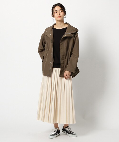 THE SHOP TK （ザ ショップ ティーケー ）の「◆レザーライクプリーツスカート（スカート・レディース・ダークグリーン/ブラウン系/アイボリー・12/13）」の4枚目の写真