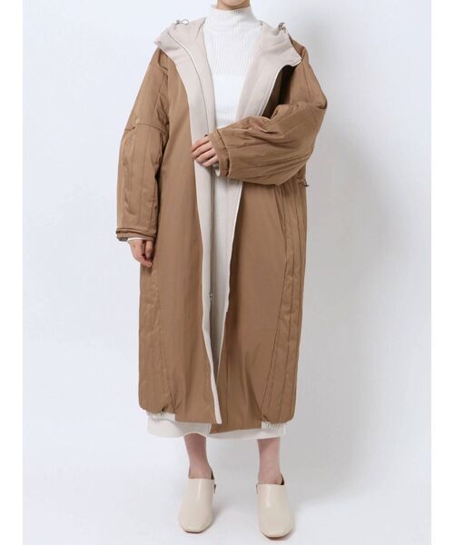 ELENDEEK（エレンディーク）の「パディングリバーシブルコート（その他アウター・レディース・ブラック/ライトベージュ・01/02）」の13枚目の写真