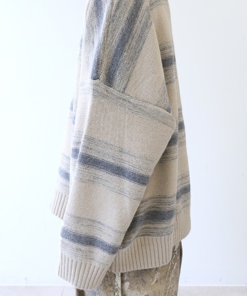 minsobi（ミンソビ）の「オーバーサイズボーダーニット（ニット/セーター・メンズ・ベージュ・FREE）」の18枚目の写真