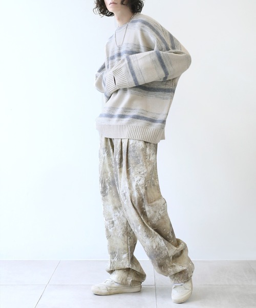 minsobi（ミンソビ）の「オーバーサイズボーダーニット（ニット/セーター・メンズ・ベージュ・FREE）」の2枚目の写真