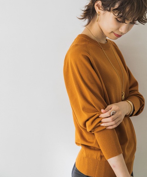 URBAN RESEARCH(アーバンリサーチ)の「イタリアンウール クルーネックニット(ニット/セーター・レディース・グリーン系その他/オフホワイト/オレンジ系その他・FREE)」の7枚目の写真