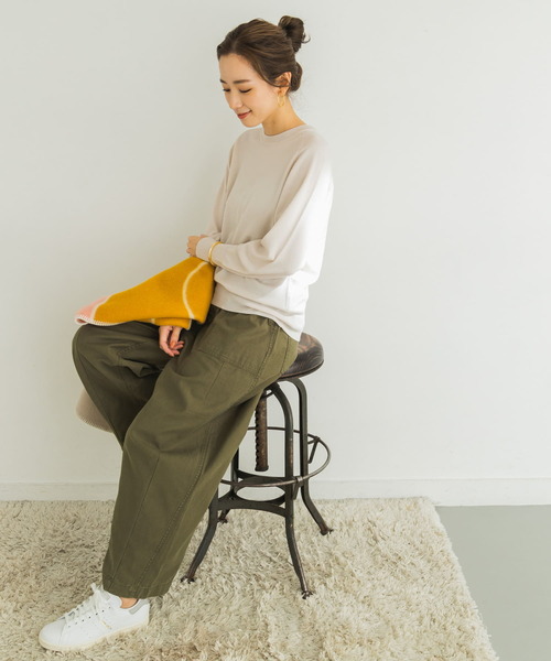 URBAN RESEARCH(アーバンリサーチ)の「イタリアンウール クルーネックニット(ニット/セーター・レディース・グリーン系その他/オフホワイト/オレンジ系その他・FREE)」の22枚目の写真