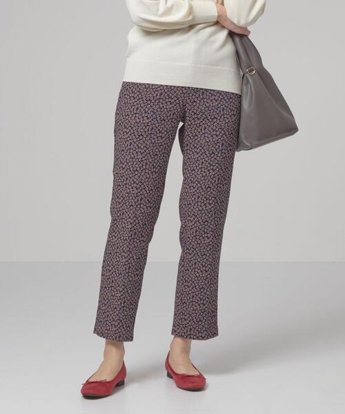 closet story（クローゼットストーリー）の「＜closet story＞コバナ ジャカード テーパード パンツ -ウォッシャブル-（スラックス・レディース・ブラック/ネイビー・FREE）」の2枚目の写真