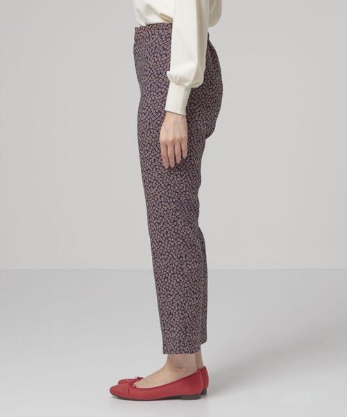 closet story（クローゼットストーリー）の「＜closet story＞コバナ ジャカード テーパード パンツ -ウォッシャブル-（スラックス・レディース・ブラック/ネイビー・FREE）」の5枚目の写真