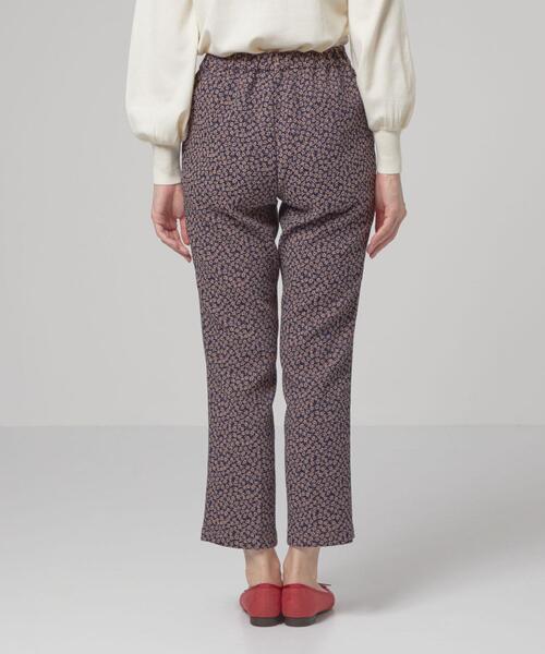 closet story（クローゼットストーリー）の「＜closet story＞コバナ ジャカード テーパード パンツ -ウォッシャブル-（スラックス・レディース・ブラック/ネイビー・FREE）」の3枚目の写真