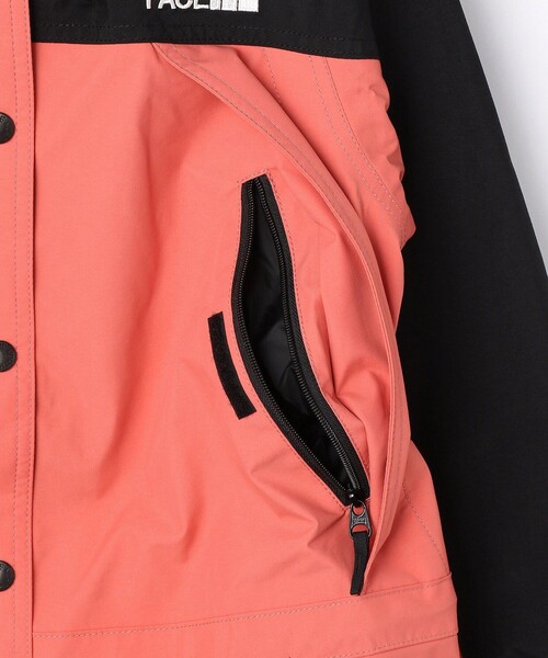 FREAK'S STORE（フリークスストア）の「【WEB限定】THE NORTH FACE/ザ・ノースフェイス　Mountain Light Jacket/マウンテンライトジャケット（マウンテンパーカー・レディース・ブラック/ブラウン/ピンク・MEDIUM/LARGE）」の4枚目の写真