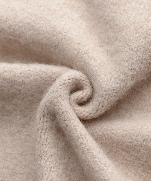 reca（レカ）の「ディープVネックニットプルオーバー（ニット/セーター・レディース・ベージュ/オートミール/チャコール・M）」の11枚目の写真