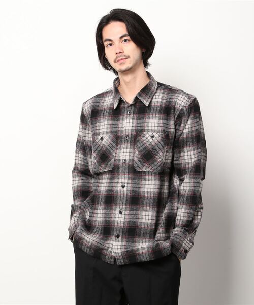 Carhartt WIP(カーハートダブリューアイピー)の「L/S HAGEN SHIRT(シャツ/ブラウス・メンズ・イエロー系その他/グレー系その他/ホワイト系その他・MEDIUM/SMALL/X-LARGE/LARGE)」の1枚目の写真
