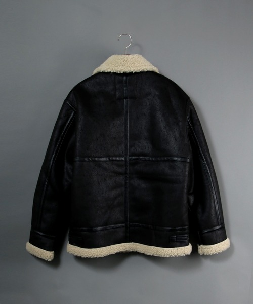 Alpha Industries（アルファインダストリーズ）の「ALPHA/アルファ B-3 FAKEMOUTON JACKET フェイクムートンボマージャケット（ムートンコート・メンズ・ブラック/ベージュ/ブラウン・M/L/XL）」の16枚目の写真