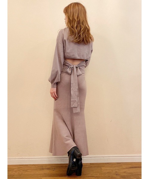 dazzlin（ダズリン）の「バックオープンリボンニット（ニット/セーター・レディース・ブラック/ベージュ/モカ・FREE）」の14枚目の写真