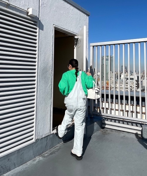 SHAGGIE（シャギー）の「アジャスター付きデニムオーバーオール（サロペット/オーバーオール・レディース・ホワイト/ライトブルー・FREE）」の17枚目の写真