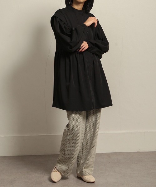 Chillfar（チルファー）の「バルーンスリーブフレアミニワンピース（チュニック・レディース・ホワイト/ブラック/ベージュ/ブラウン/チャコール・FREE）」の15枚目の写真