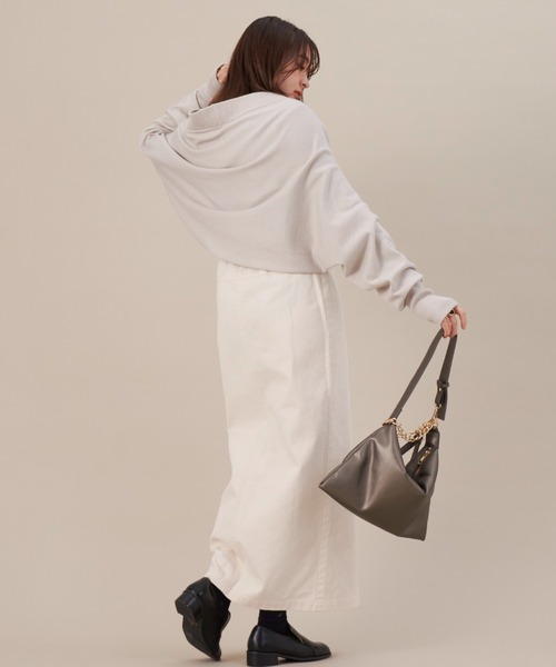 NEUNA(ヌナ)の「【セットアップ対応】【ぽわっと袖が大人フェミニンン。】ボリュームニットボレロ(カーディガン/ボレロ・レディース・ホワイト/グリーン/ブラック・FREE)」の5枚目の写真