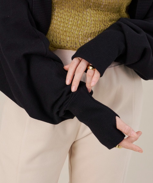 NEUNA(ヌナ)の「【セットアップ対応】【ぽわっと袖が大人フェミニンン。】ボリュームニットボレロ(カーディガン/ボレロ・レディース・ホワイト/グリーン/ブラック・FREE)」の20枚目の写真