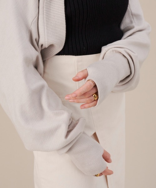 NEUNA(ヌナ)の「【セットアップ対応】【ぽわっと袖が大人フェミニンン。】ボリュームニットボレロ(カーディガン/ボレロ・レディース・ホワイト/グリーン/ブラック・FREE)」の10枚目の写真