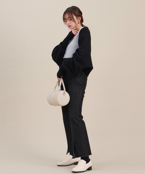 NEUNA(ヌナ)の「【セットアップ対応】【ぽわっと袖が大人フェミニンン。】ボリュームニットボレロ(カーディガン/ボレロ・レディース・ホワイト/グリーン/ブラック・FREE)」の15枚目の写真