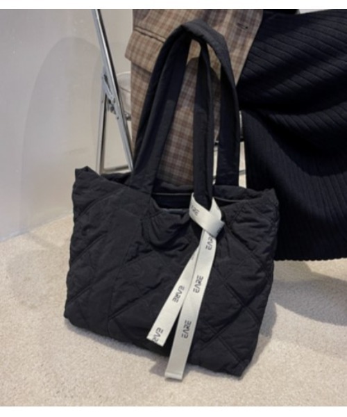 TABI PAL(タビパル)の「キルティング トートバッグ(トートバッグ・レディース・カーキ/オレンジ/チャコールグレー/アイボリー/Mustard/ブラック/ワイン・FREE)」の21枚目の写真