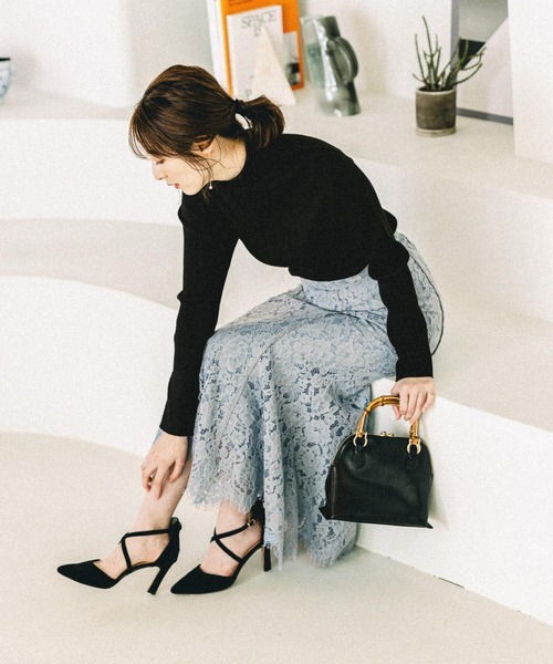 Andemiu（アンデミュウ）の「ソデボタンリブタートル264103（ニット/セーター・レディース・ラベンダー/アイボリー/ブラック/ブルー/イエロー・FREE）」の9枚目の写真