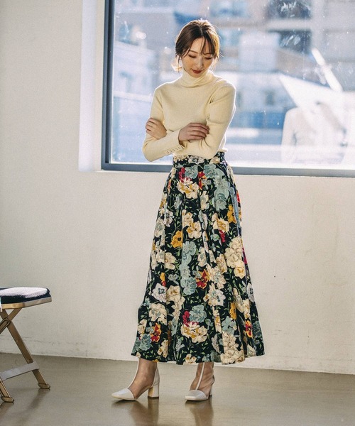 Andemiu（アンデミュウ）の「ソデボタンリブタートル264103（ニット/セーター・レディース・ラベンダー/アイボリー/ブラック/ブルー/イエロー・FREE）」の18枚目の写真