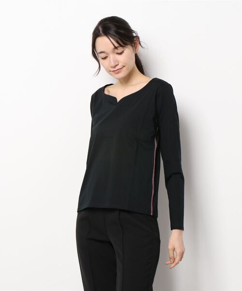 Q（キュー）の「ハートネック天竺ロンT（Tシャツ/カットソー・レディース・ブラック/ライトグリーン/ホワイト・MEDIUM）」の8枚目の写真