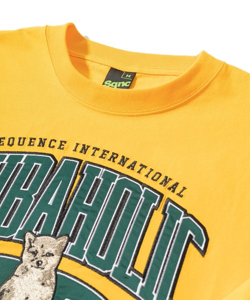 SlashDate（スラッシュデイト）の「SHIBAHOLIC EMB COLLEGE TEE /柴犬カレッジロゴワッペンTシャツ/ビッグシルエット（Tシャツ/カットソー・レディース・ホワイト/ブラック/イエロー/グリーン・S/M/L）」の11枚目の写真