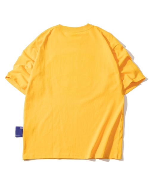 SlashDate（スラッシュデイト）の「SHIBAHOLIC EMB COLLEGE TEE /柴犬カレッジロゴワッペンTシャツ/ビッグシルエット（Tシャツ/カットソー・レディース・ホワイト/ブラック/イエロー/グリーン・S/M/L）」の16枚目の写真