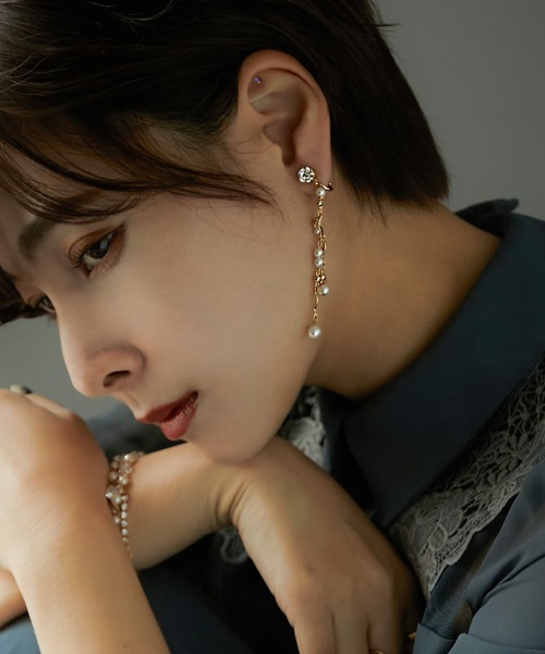 niana（ニアナ）の「ウェーブ パーティーイヤリング（イヤリング・レディース・シルバー/ゴールド・FREE）」の8枚目の写真