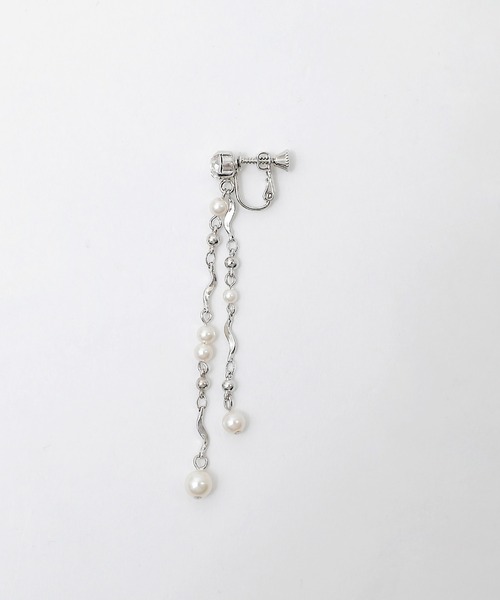 niana（ニアナ）の「ウェーブ パーティーイヤリング（イヤリング・レディース・シルバー/ゴールド・FREE）」の10枚目の写真