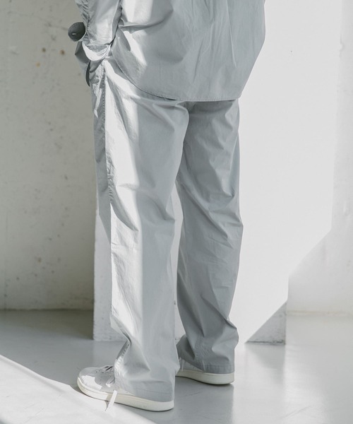 URBAN RESEARCH DOORS（アーバンリサーチドアーズ）の「フェードカラーイージーパンツ（その他パンツ・メンズ・カーキ/ブラック/ブラウン/ブルー・40/36/38）」の10枚目の写真