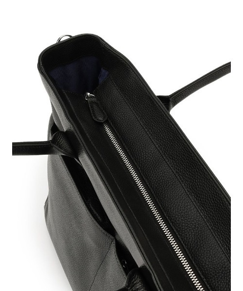 Perfect Suit FActory(パーフェクトスーツファクトリー)の「本革シュリンクトートバッグ ブラック(トートバッグ・メンズ・ブラック・FREE)」の9枚目の写真