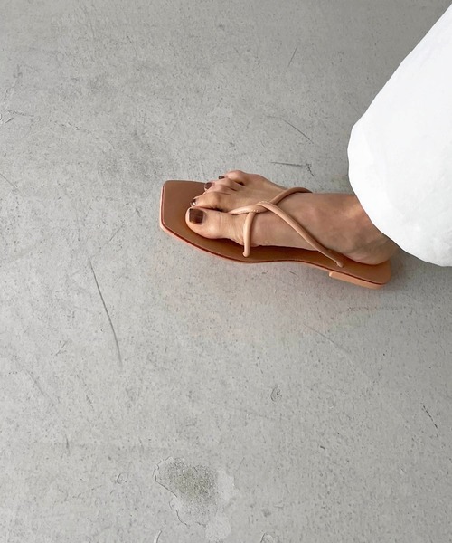 CANAL JEAN(キャナルジーン)の「El mar クロス紐ペタサンダル(サンダル・レディース・ホワイト/ブラック/ベージュ/オレンジ/グレー・38/39/37)」の8枚目の写真