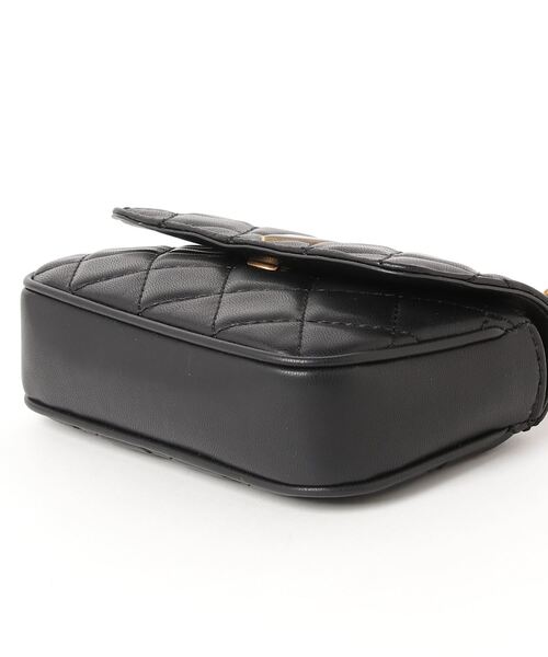 Guess（ゲス）の「CESSILY Micro Mini（ショルダーバッグ・レディース・ブラック・ONE SIZE）」の11枚目の写真