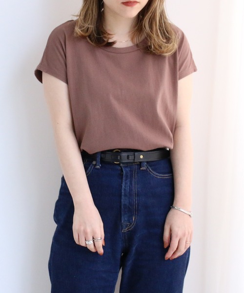 TRIANGLE PALETTE(トライアングルパレット)の「フレンチスリーブトップス(USAコットン.コットン100%,綿100%)(Tシャツ/カットソー・レディース・チャコールグレー/ベージュ/ブラウン/アイボリー/キャメル/プラム/ブルー・FREE)」の3枚目の写真