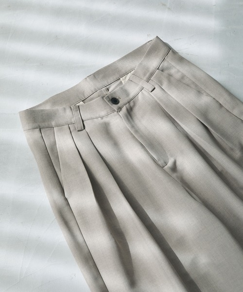 MONO-MART（モノマート）の「ナチュラルシャンブレーメランジファブリック ワイドストレートパンツ（その他パンツ・メンズ・ブラック/ダークブラウン/アイボリー/グレイッシュブルー/チャコール/ダークグリーン/ライトベージュ/ブラウン/ライトグレー・S/M/L）」の12枚目の写真