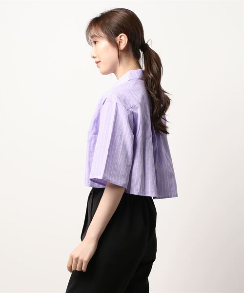 nemne store(ネンネストア)の「ワッペンストライプ半袖ショートシャツ(シャツ/ブラウス・レディース・パープル/オフホワイト/ブルー・フリー)」の6枚目の写真