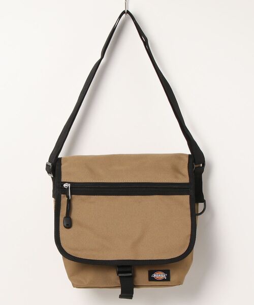 Dickies(ディッキーズ)の「Dickies AUTHENTIC FLAP SHOULDER BAG(ショルダーバッグ・メンズ・ブラック系その他/ベージュ/ブラック/カーキ/オレンジ・FREE)」の3枚目の写真
