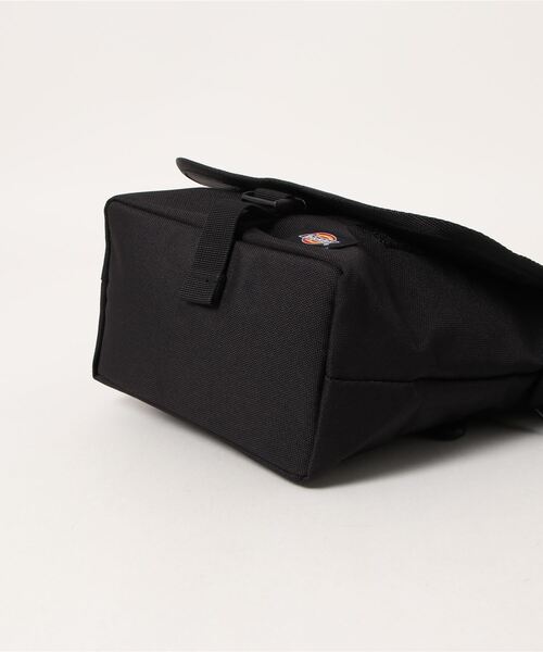 Dickies(ディッキーズ)の「Dickies AUTHENTIC FLAP SHOULDER BAG(ショルダーバッグ・メンズ・ブラック系その他/ベージュ/ブラック/カーキ/オレンジ・FREE)」の7枚目の写真