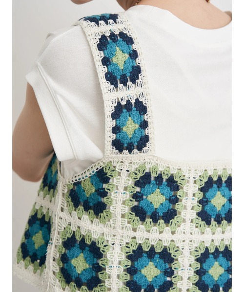 earth music&ecology(アースミュージックアンドエコロジー)の「スクエアクロシェビスチェ(ベスト・レディース・アイボリー/ダークブラウン・FREE)」の11枚目の写真