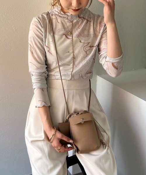 CAPRICIEUX LE'MAGE(カプリシューレマージュ)の「マーブルメッシュプルオーバー(Tシャツ/カットソー・レディース・カーキ/アイボリー・FREE)」の12枚目の写真