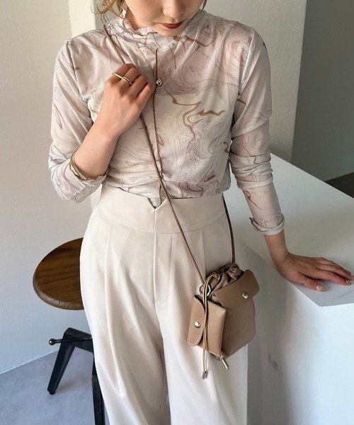 CAPRICIEUX LE'MAGE(カプリシューレマージュ)の「マーブルメッシュプルオーバー(Tシャツ/カットソー・レディース・カーキ/アイボリー・FREE)」の15枚目の写真