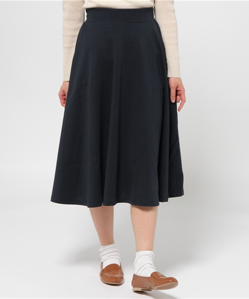 earth music&ecology（アースミュージックアンドエコロジー）の「【すきな丈スカート】ミモレフレアスカート（スカート・レディース・ブラック/ブルー/サックスブルー/ネイビー/ブルーグリーン/ライトイエロー/レッド/ライトグレー・FREE）」の4枚目の写真