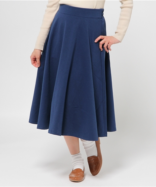 earth music&ecology（アースミュージックアンドエコロジー）の「【すきな丈スカート】ミモレフレアスカート（スカート・レディース・ブラック/ブルー/サックスブルー/ネイビー/ブルーグリーン/ライトイエロー/レッド/ライトグレー・FREE）」の6枚目の写真