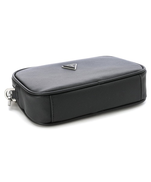 Guess(ゲス)の「CERTOSA SAFFIANO Mini Vanity Case(クラッチバッグ・メンズ・ブラック・ONE SIZE)」の10枚目の写真