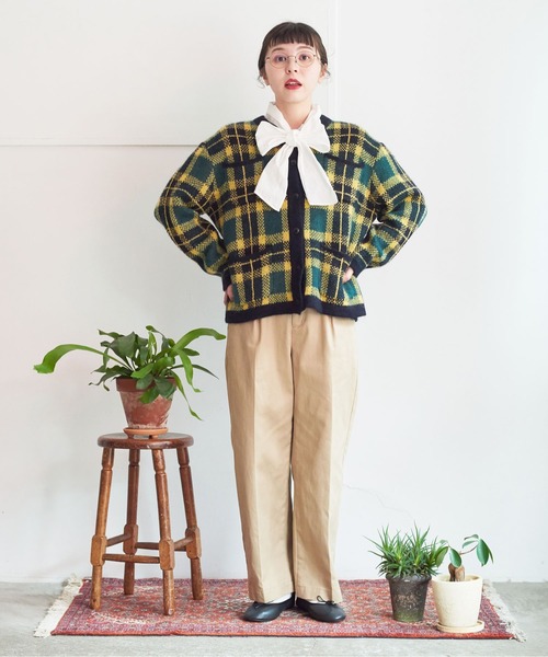 My Fav. CHILD WOMAN（マイファブチャイルドウーマン）の「ヴィンテージチノクロス　センタープレスパンツ（チノパンツ・レディース・ベージュ・38/36）」の5枚目の写真