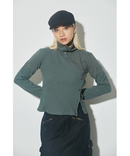 LAGUA GEM（ラグアジェム）の「MIX RIB CUT TOPS ミックスリブカットトップス（Tシャツ/カットソー・レディース・レッド/カーキ/グレー・FREE）」の3枚目の写真